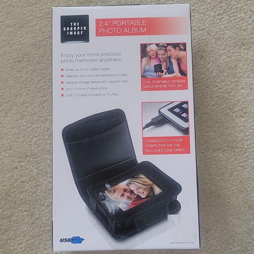 Portable Photo Album - Picture 2 of 3